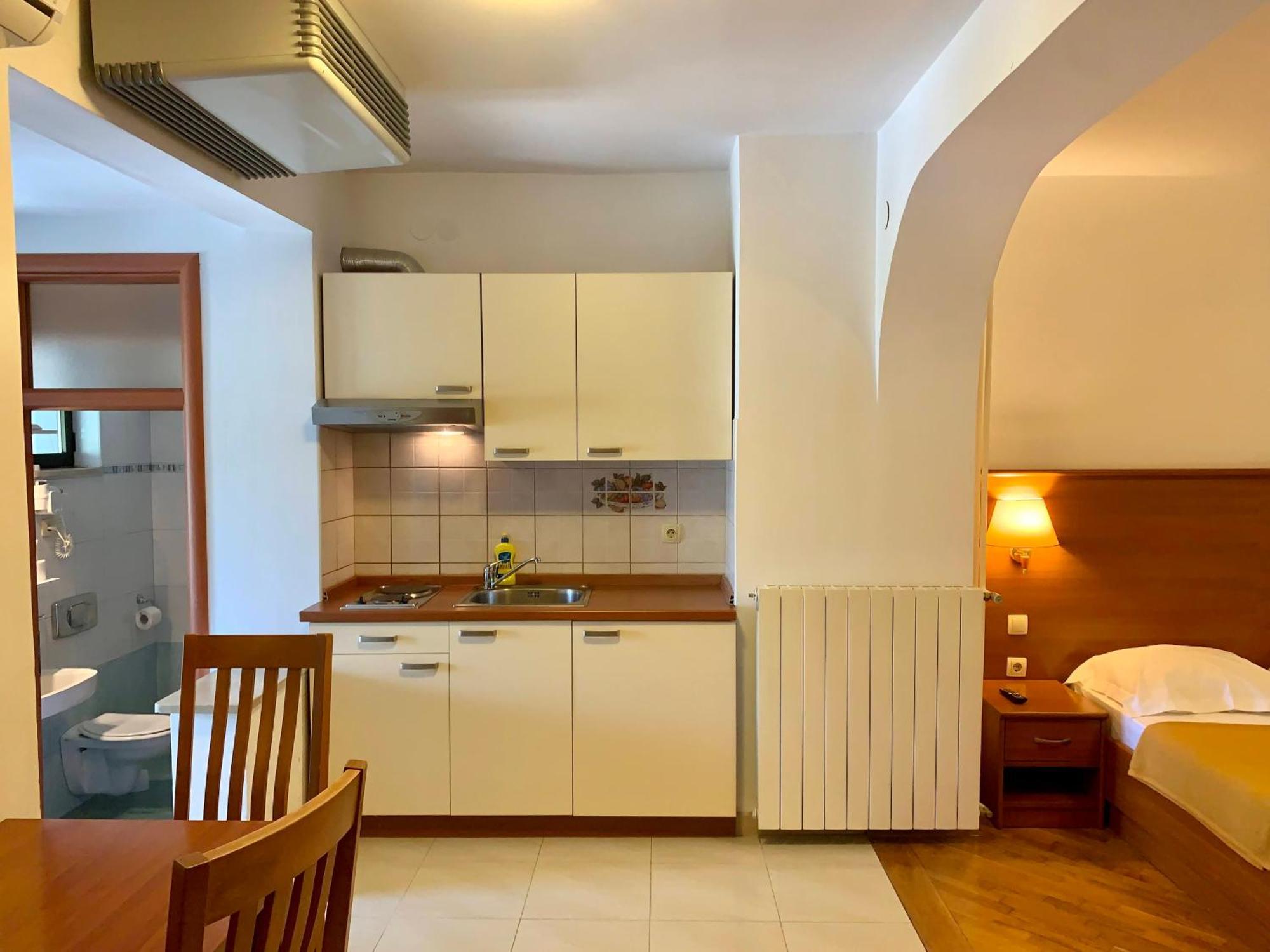 Gargamelo Pension Porec Exterior photo