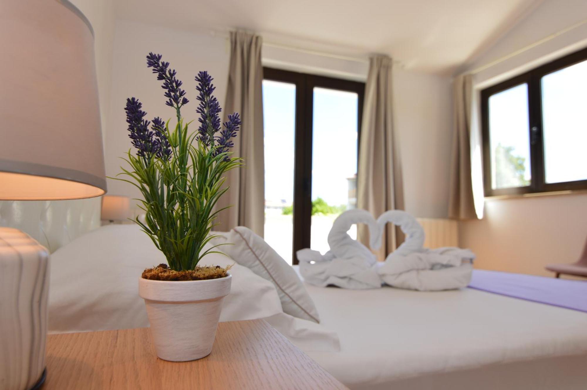 Gargamelo Pension Porec Exterior photo