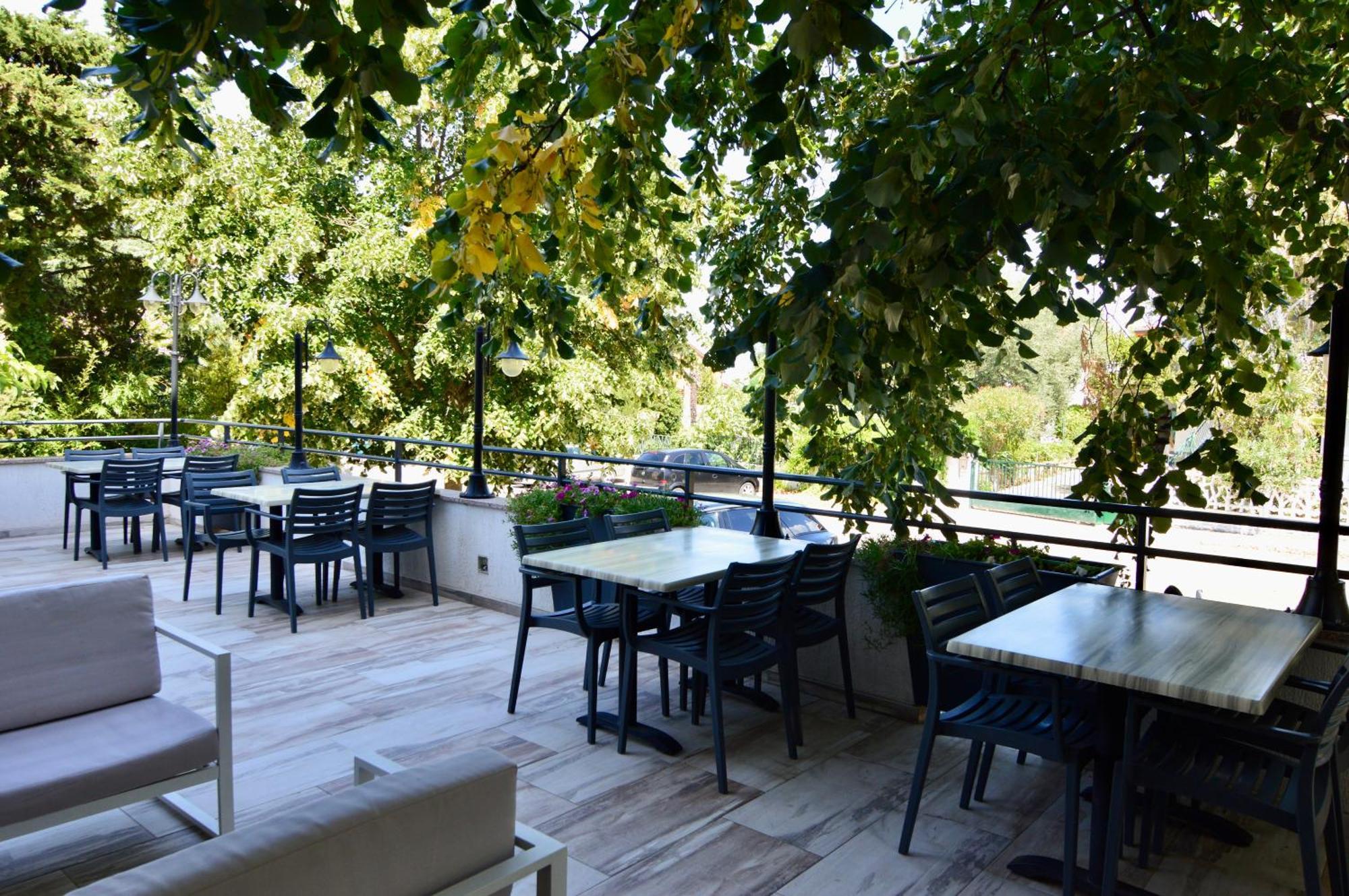 Gargamelo Pension Porec Exterior photo